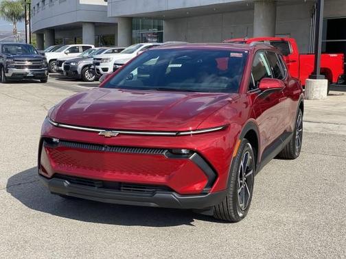 2026 Chevrolet Equinox EV LT 2
