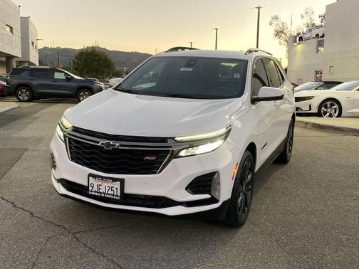 2023 Chevrolet Equinox RS