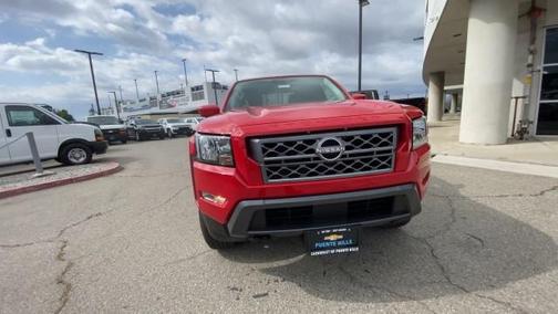 2022 Nissan Frontier SV