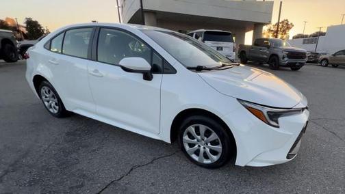 2025 Toyota Corolla Hybrid LE