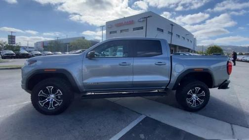 2024 GMC Canyon AT4