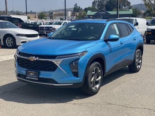 2025 Chevrolet Trax LT