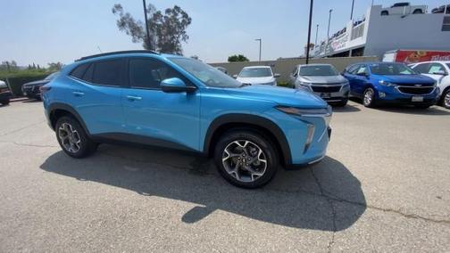 2025 Chevrolet Trax LT