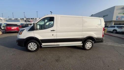 2024 Ford Transit-250 