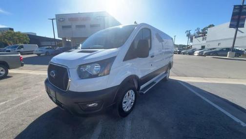 2024 Ford Transit-250 
