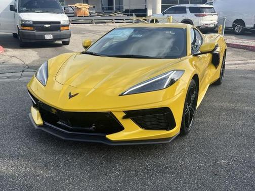 2026 Chevrolet Corvette Stingray w/2LT