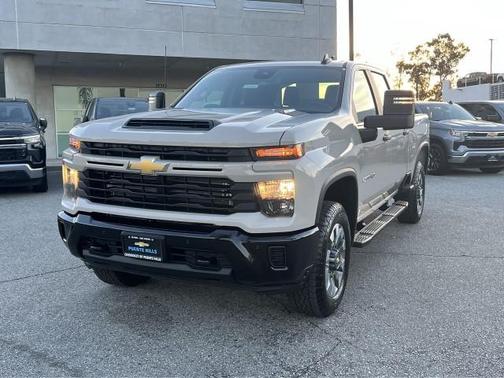 2026 Chevrolet Silverado 2500 Custom