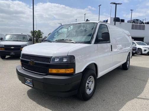 2025 Chevrolet Express 2500 Work Van