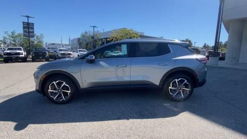 2026 Chevrolet Equinox EV LT 2