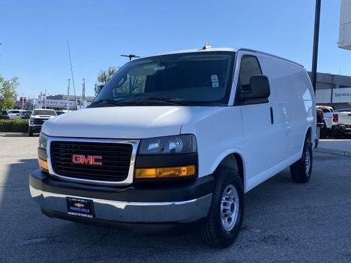 2023 GMC Savana 2500 Work Van