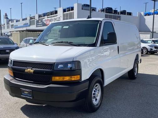 2025 Chevrolet Express 2500 Work Van