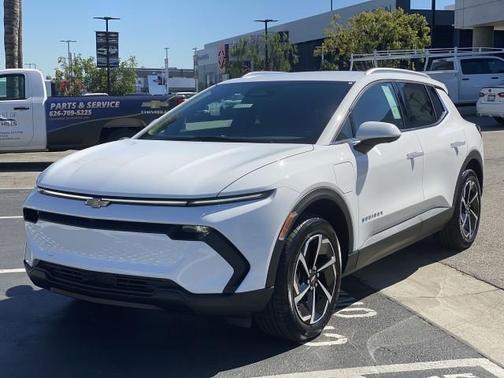 2026 Chevrolet Equinox EV LT 2