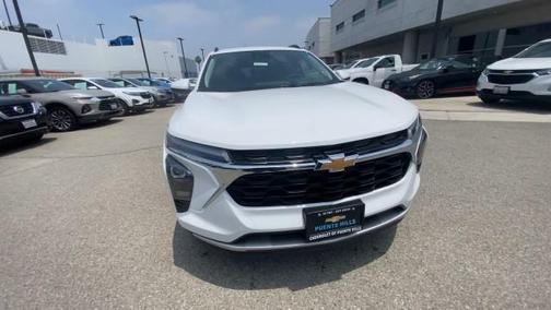 2025 Chevrolet Trax LT