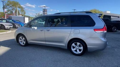 2014 Toyota Sienna LE