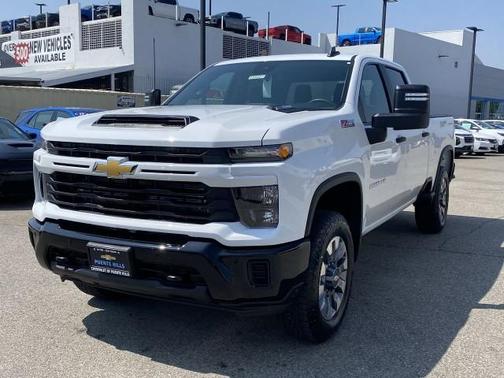 2025 Chevrolet Silverado 2500 Custom