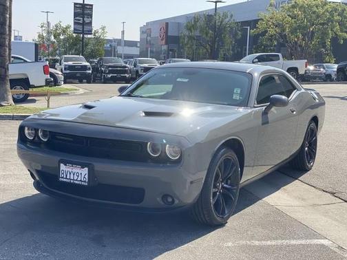 2018 Dodge Challenger SXT
