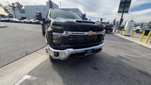 2026 Chevrolet Silverado 3500 LT