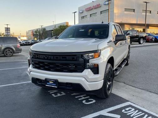 2026 Chevrolet Silverado 1500 Custom