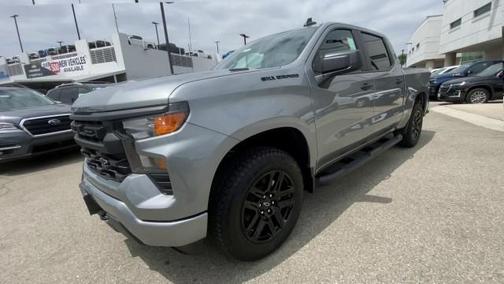2025 Chevrolet Silverado 1500 Custom
