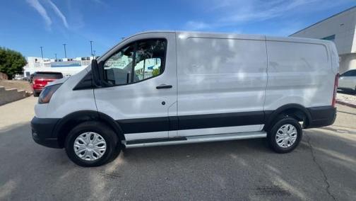 2024 Ford Transit-250 