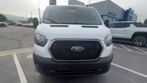 2024 Ford Transit-250 