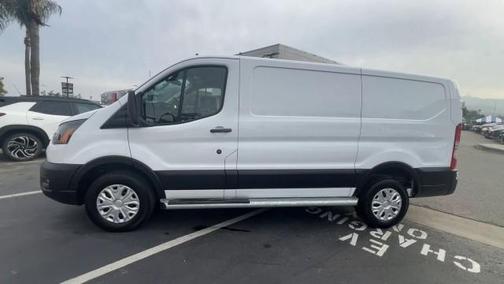 2024 Ford Transit-250 