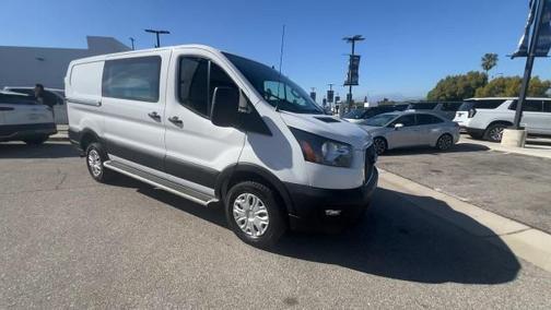2024 Ford Transit-250 
