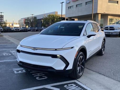 2026 Chevrolet Equinox EV LT 2