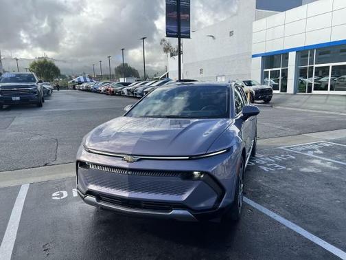 2026 Chevrolet Equinox EV LT 2