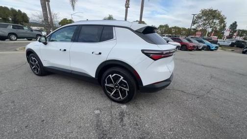 2026 Chevrolet Equinox EV LT 2