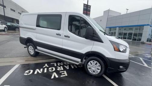 2024 Ford Transit-250 