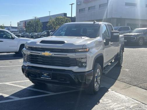 2026 Chevrolet Silverado 2500 Custom
