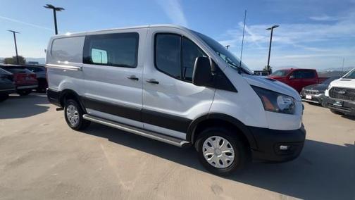 2024 Ford Transit-250 