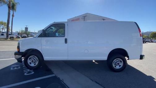2023 GMC Savana 2500 Work Van