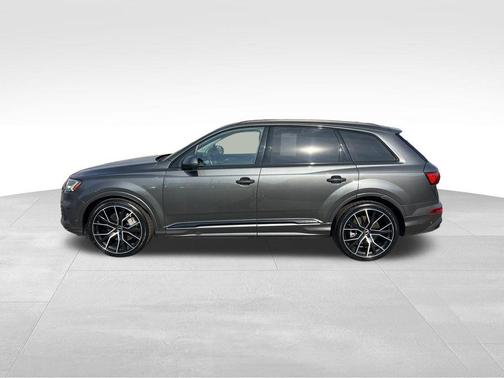 2021 Audi Q7 55 Prestige