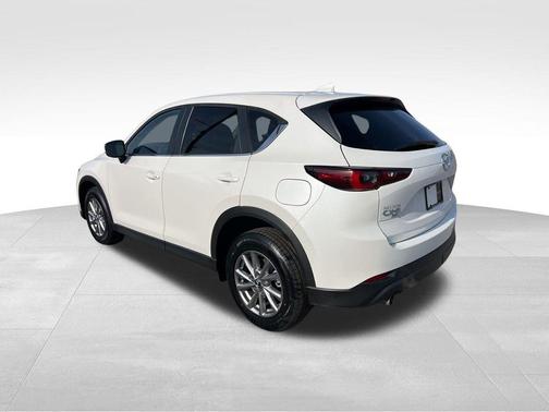 2022 Mazda CX-5 2.5 S Preferred Package