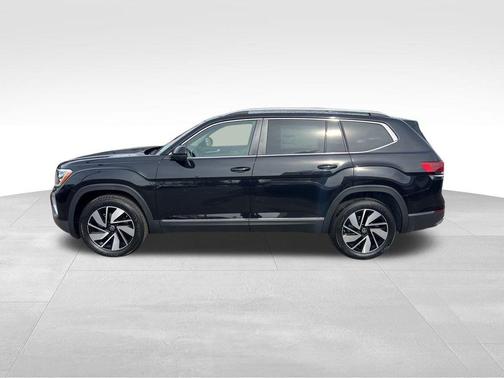 Deep Black Pearl Effect 2026 Volkswagen Atlas 2.0T SEL
