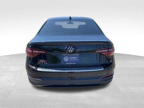 Deep Black Pearl Effect 2024 Volkswagen Jetta 1.5T Sport