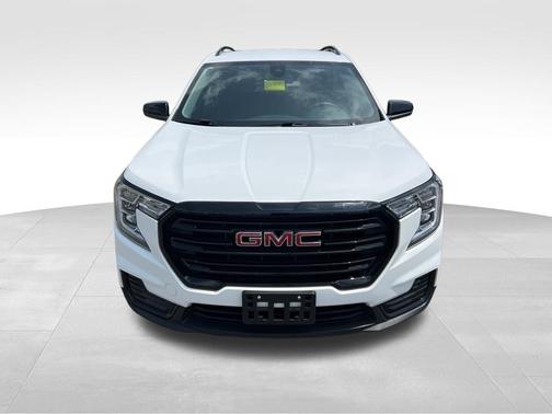 Summit White 2023 GMC Terrain SLE