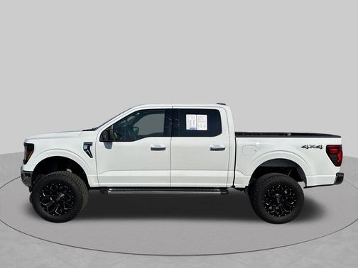 Oxford White 2025 Ford F-150 XLT
