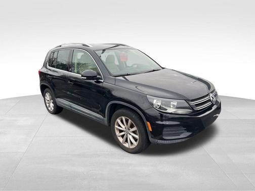 2017 Volkswagen Tiguan 2.0T Wolfsburg Edition