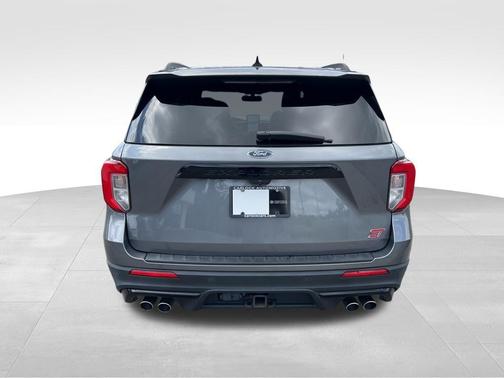 Carbonized Gray Metallic 2021 Ford Explorer ST