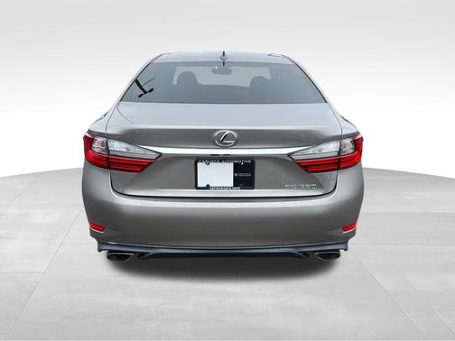 2018 Lexus ES 350 Base