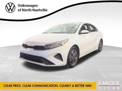 Snow White Pearl 2024 Kia Forte LXS