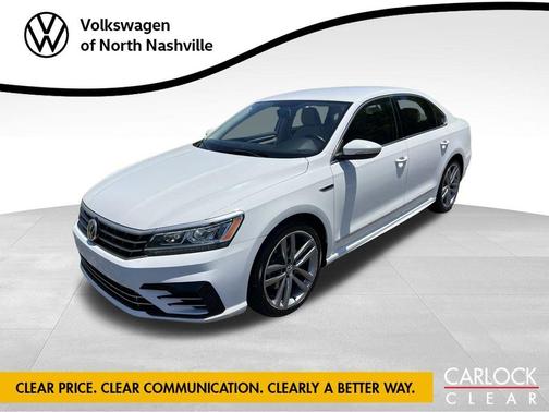 Pure White 2017 Volkswagen Passat 1.8T R-Line