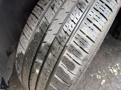 Pyrite Silver Metallic 2022 Volkswagen Tiguan 2.0T SE