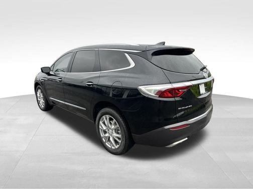 Ebony Twilight Metallic 2022 Buick Enclave Essence