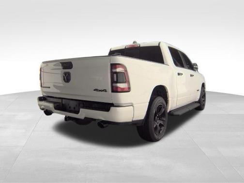 Bright White Clearcoat 2023 RAM 1500 Big Horn