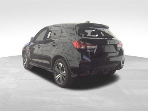 Labrador Black Pearl 2025 Mitsubishi Outlander Sport 2.0 S