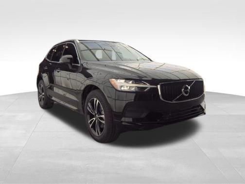 2020 Volvo XC60 T5 Momentum